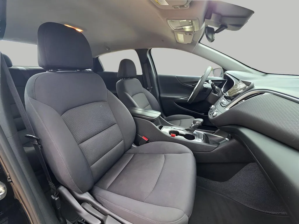 Used 2023 Mosaic Black Metallic Chevrolet LT image 12