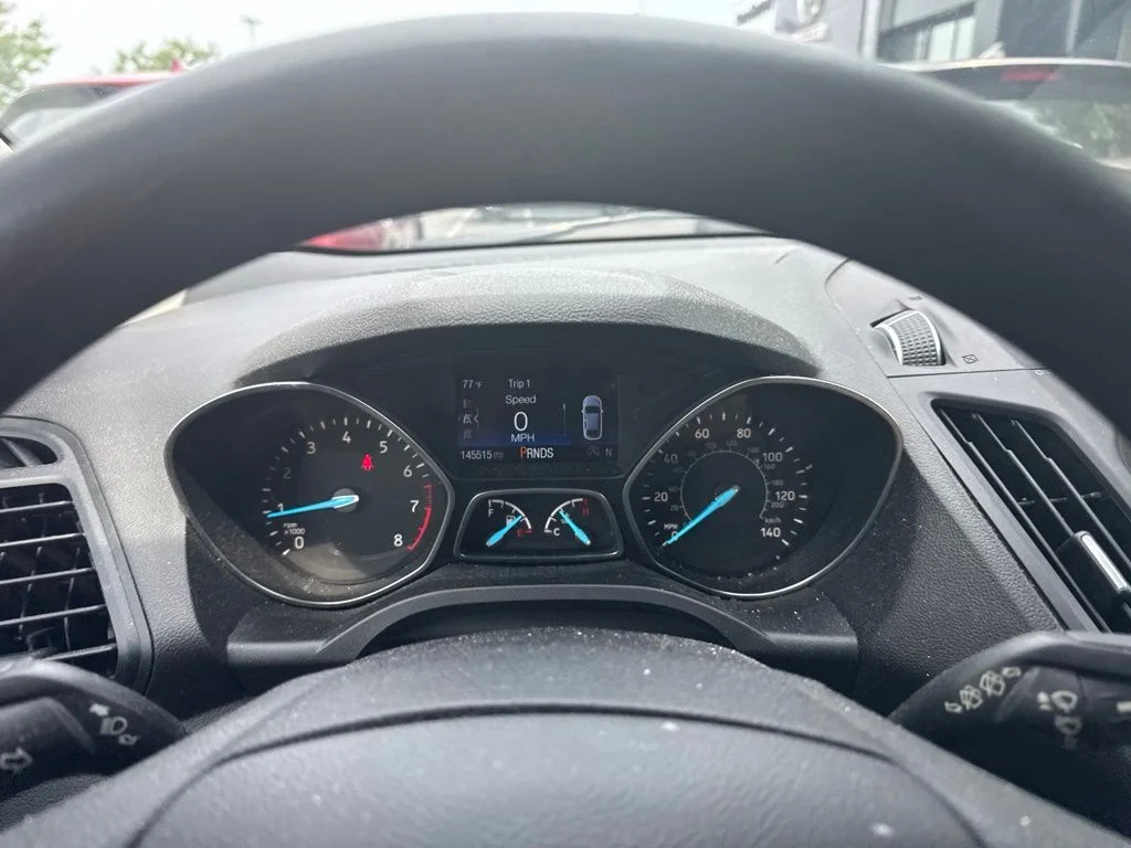 Used 2019 Gray Ford SE image 7