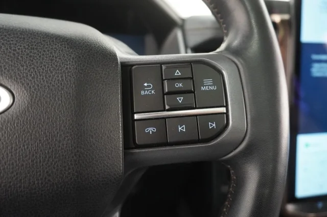 Used 2023  Ford Pro image 27
