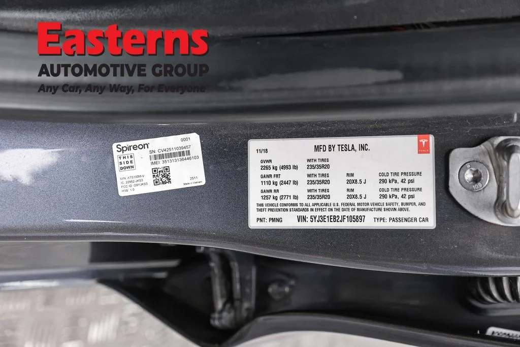 Used 2018 Gray Tesla Long Range image 31