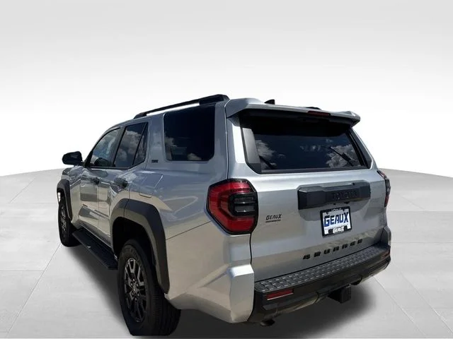 Used 2025 Silver Toyota SR5 image 12