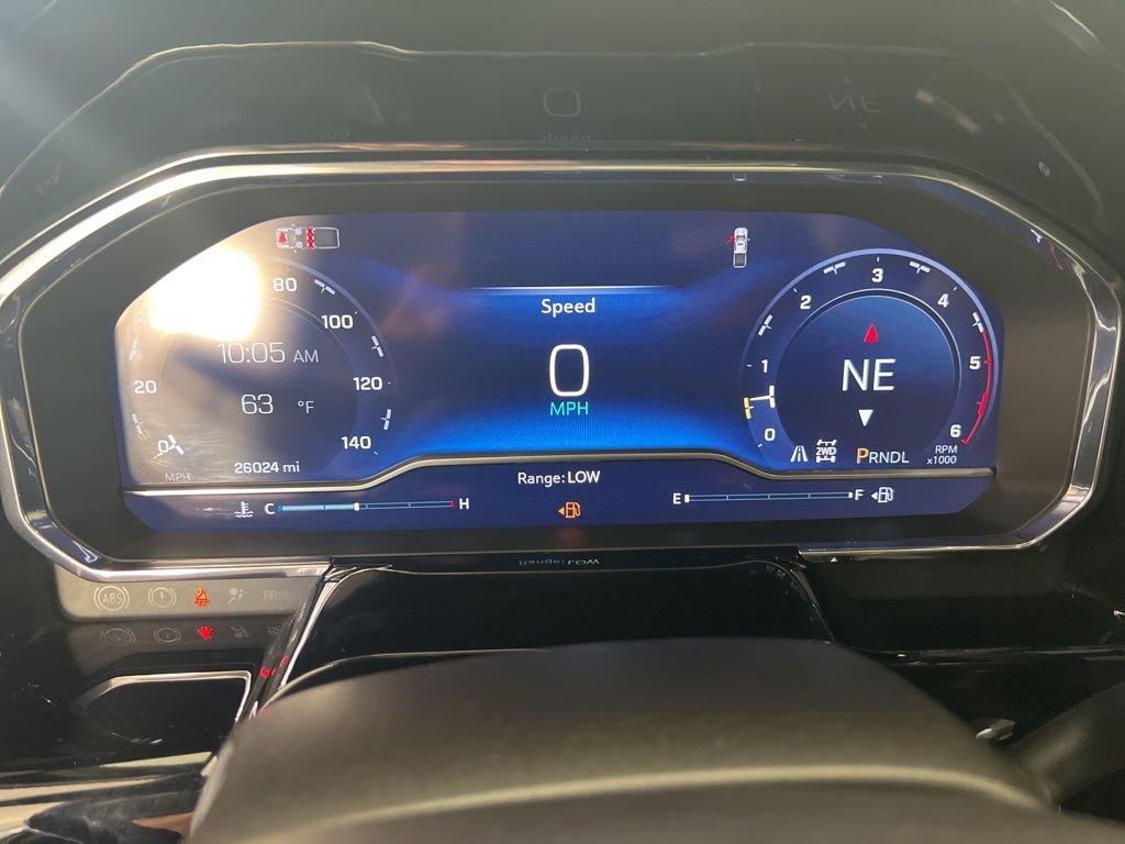 Used 2025 Summit White Chevrolet ZR2 image 13