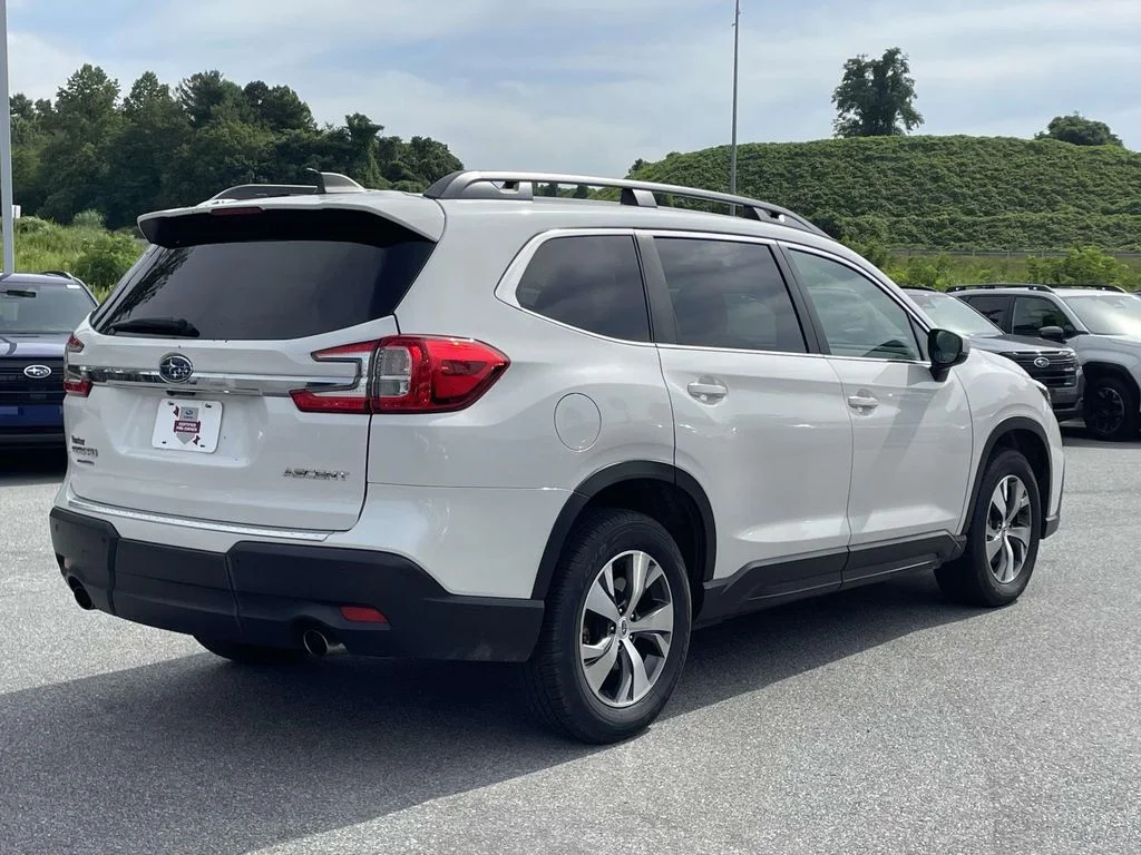Certified Used 2025 Crystal White Pearl Subaru Premium image 27