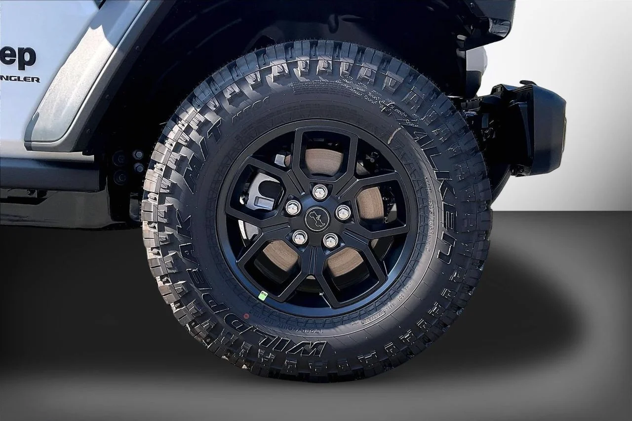 New 2026 Bright White Clearcoat Jeep Willys image 30