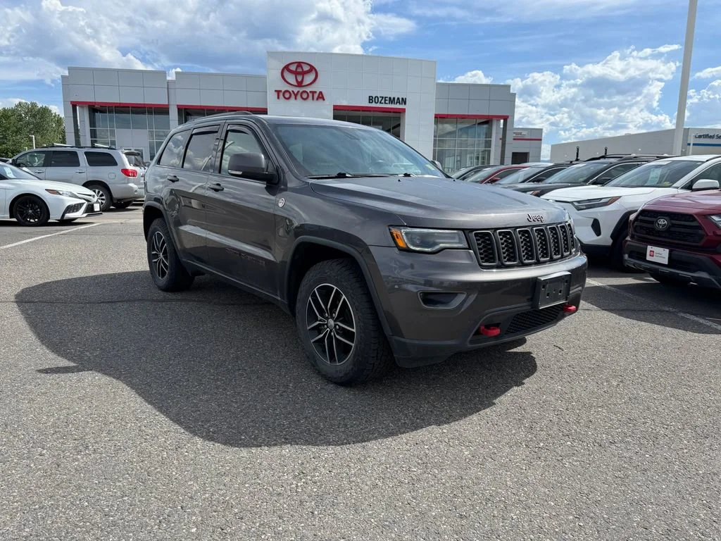 2017 Jeep Grand Cherokee Trailhawk's photo