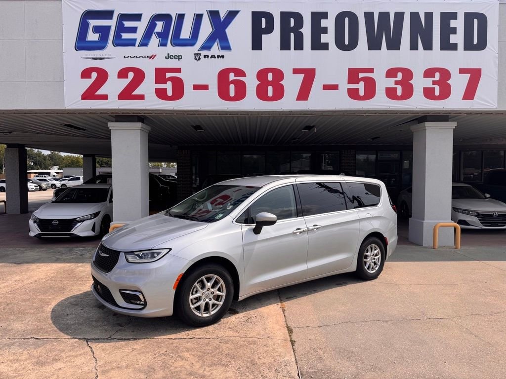2023 Chrysler Pacifica Touring L