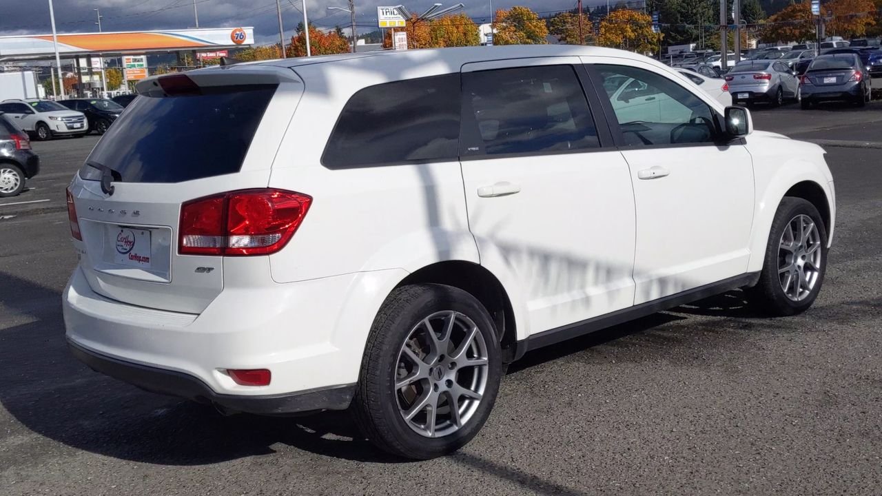 2019 Dodge Journey GT photo 2