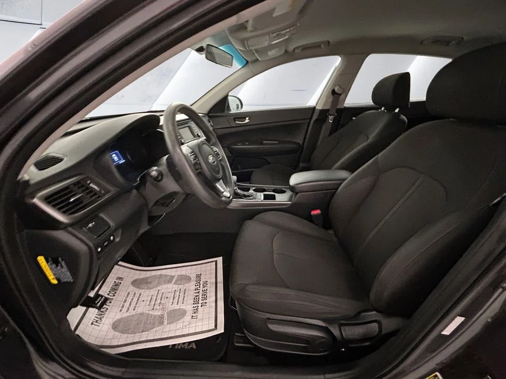 Used 2016 Gray Kia LX image 7