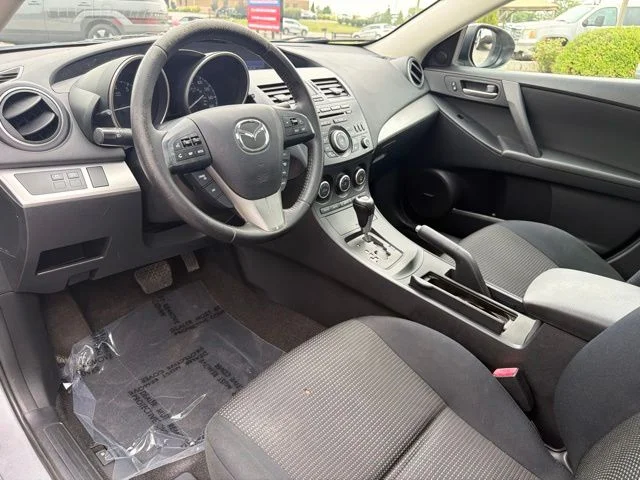 Used 2013 Silver Mazda i Touring image 9
