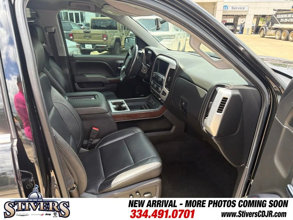 Used 2018 Black GMC SLT image 14