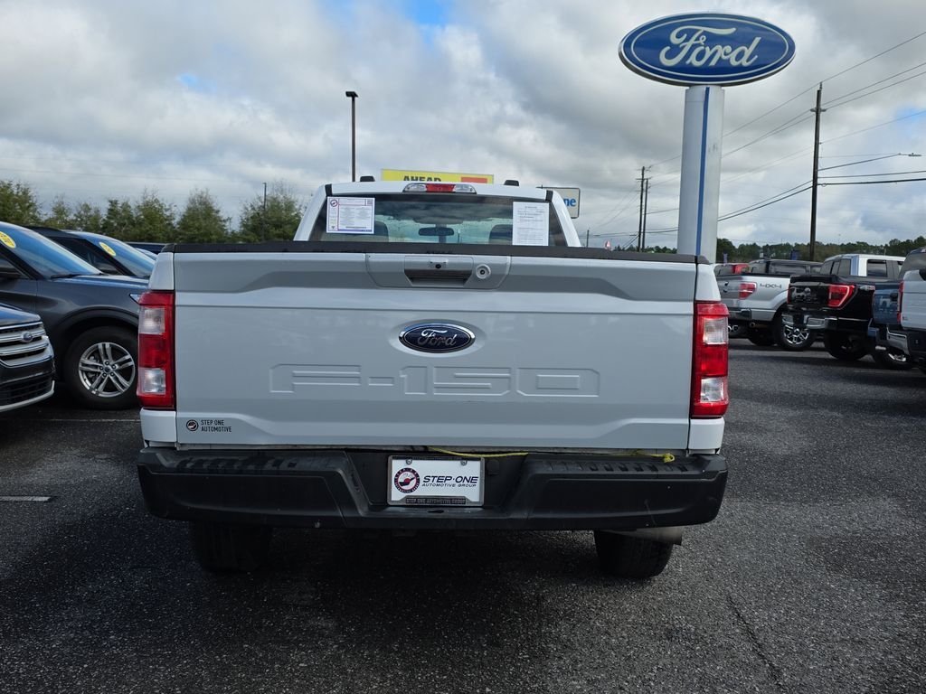 Used 2022 White Ford XL image 6