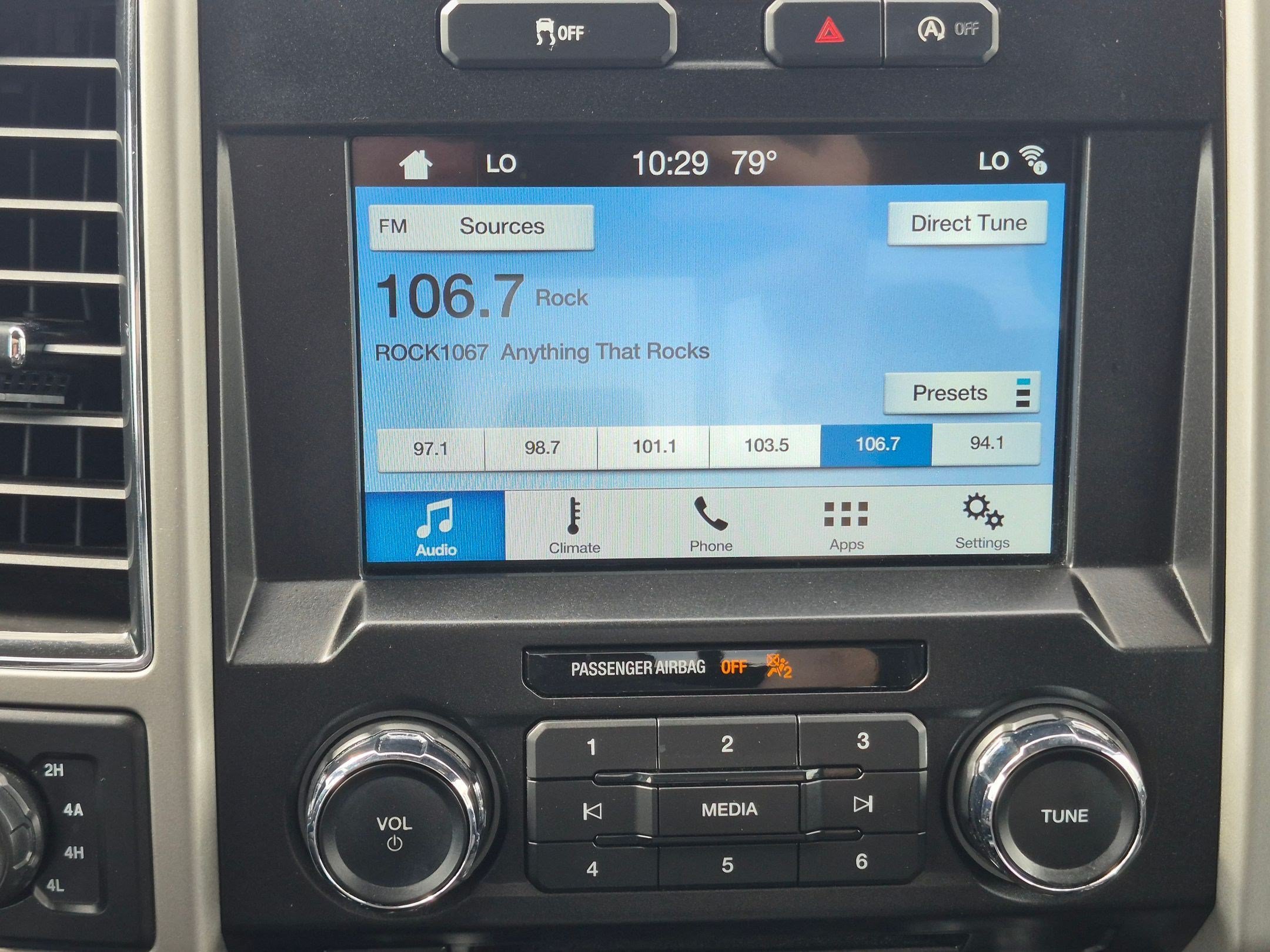 Used 2017 Gray Ford XL image 20
