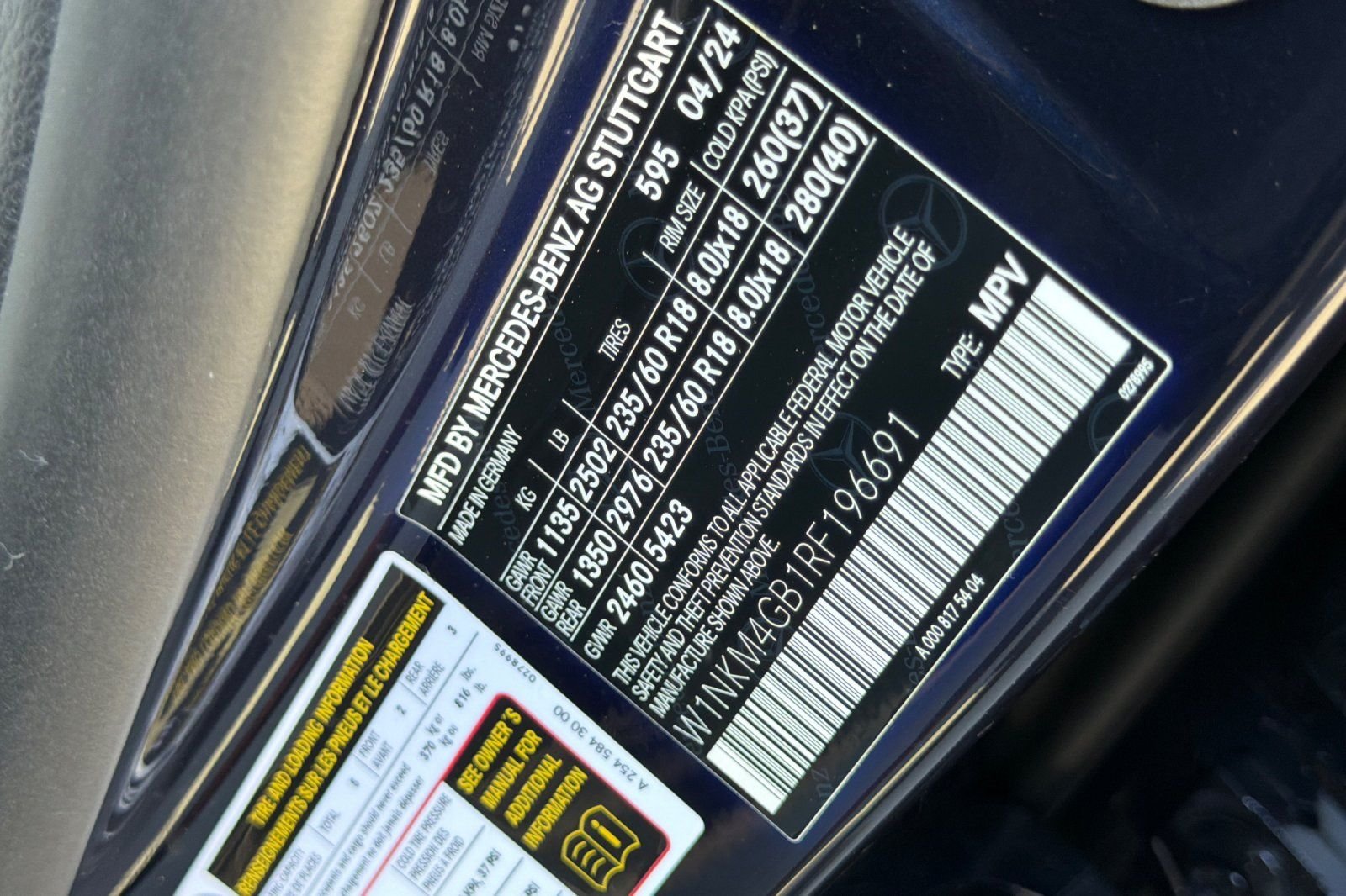Certified Used 2024 Blue Mercedes-Benz GLC 300 image 40