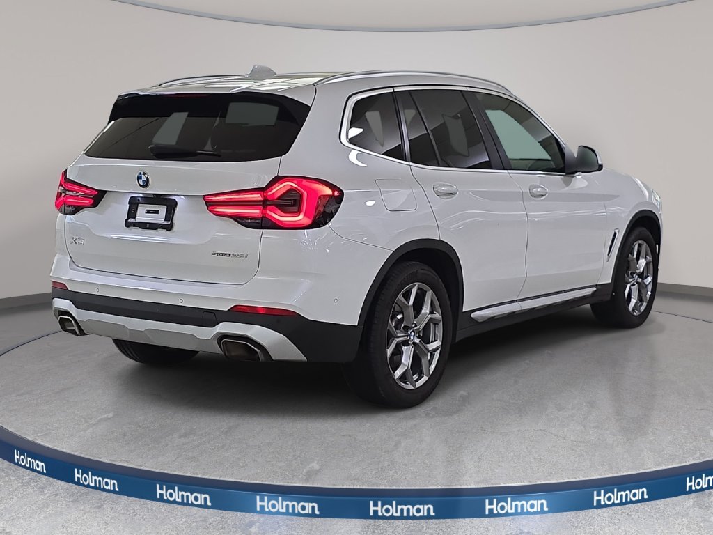 Used 2024 Mineral White Metallic BMW sDrive30i image 7