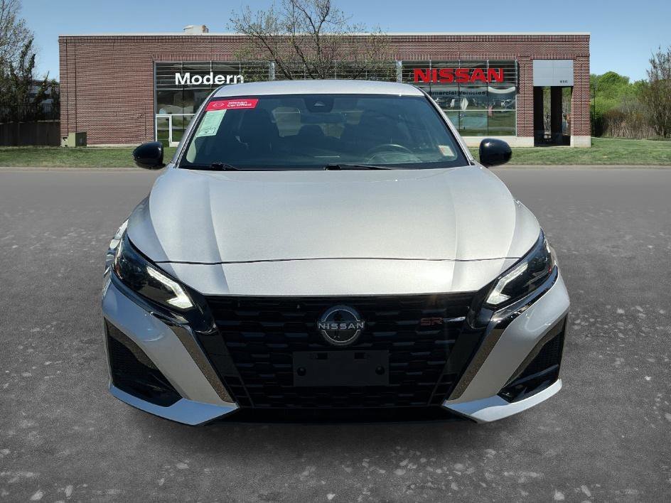 Used 2024 Brilliant Silver Metallic Nissan 2.5 SR image 6
