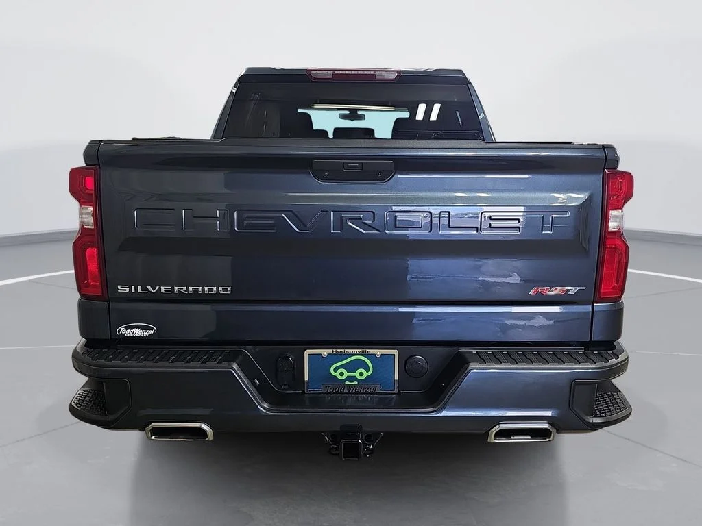 Certified Used 2021 Gray Chevrolet RST image 5