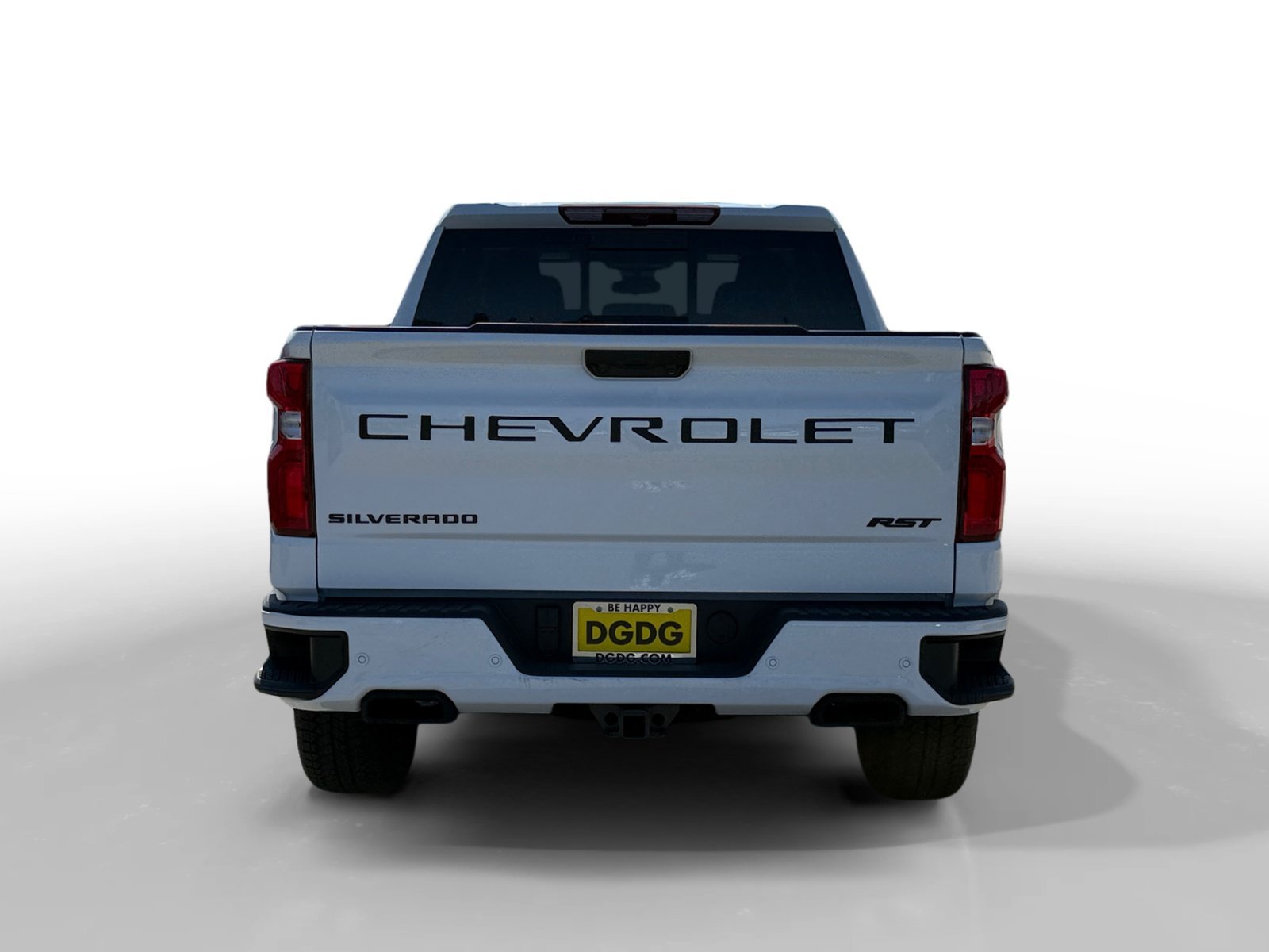 New 2026 Summit White Chevrolet RST image 4