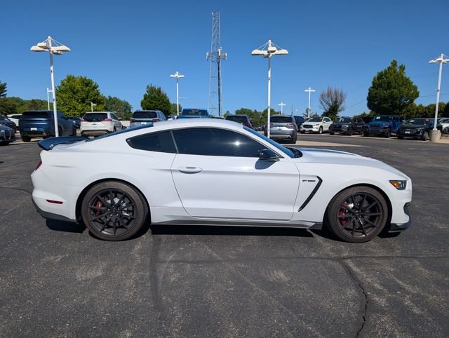 Used 2017 Oxford White Ford Shelby GT350 image 7