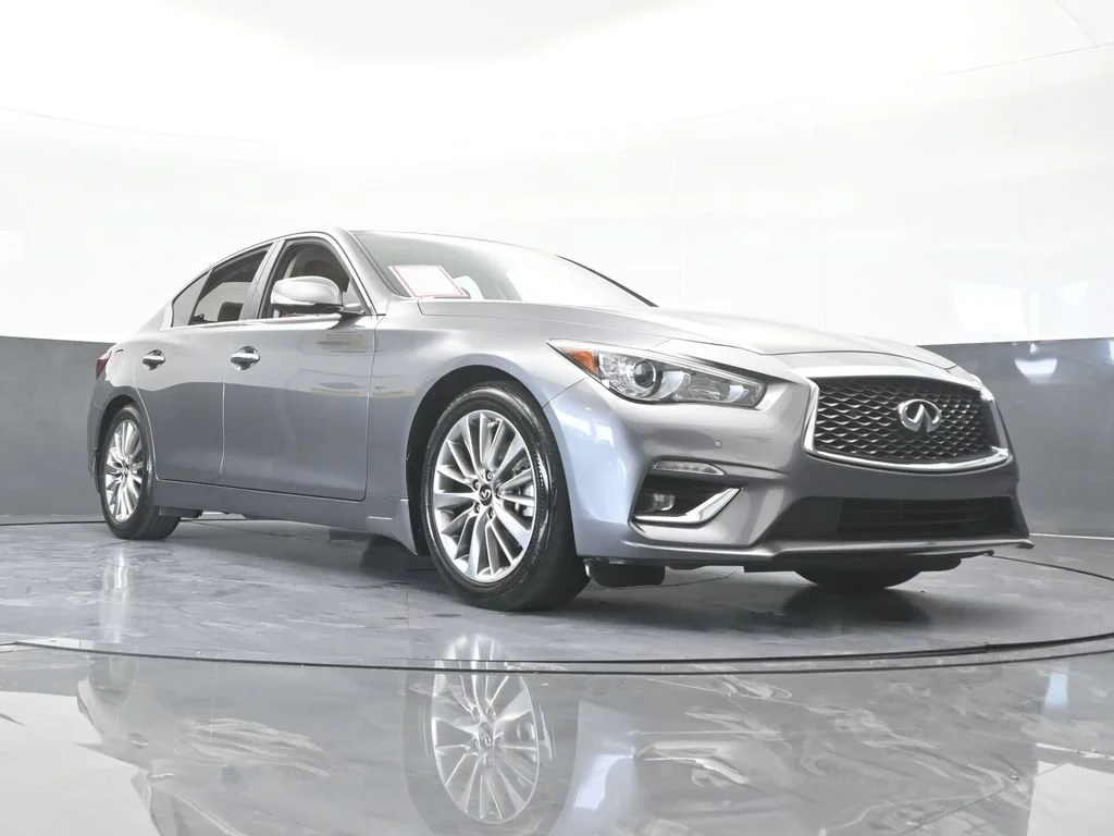 Used 2024 Graphite Shadow INFINITI LUXE image 72