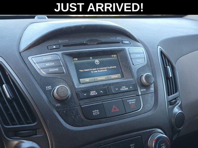 Used 2014 Gray Hyundai SE image 17