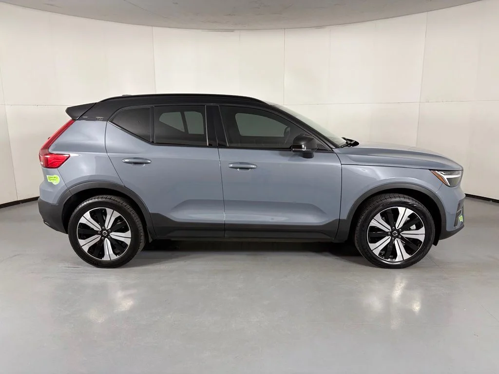 Used 2023 Gray Metallic Volvo Core image 9