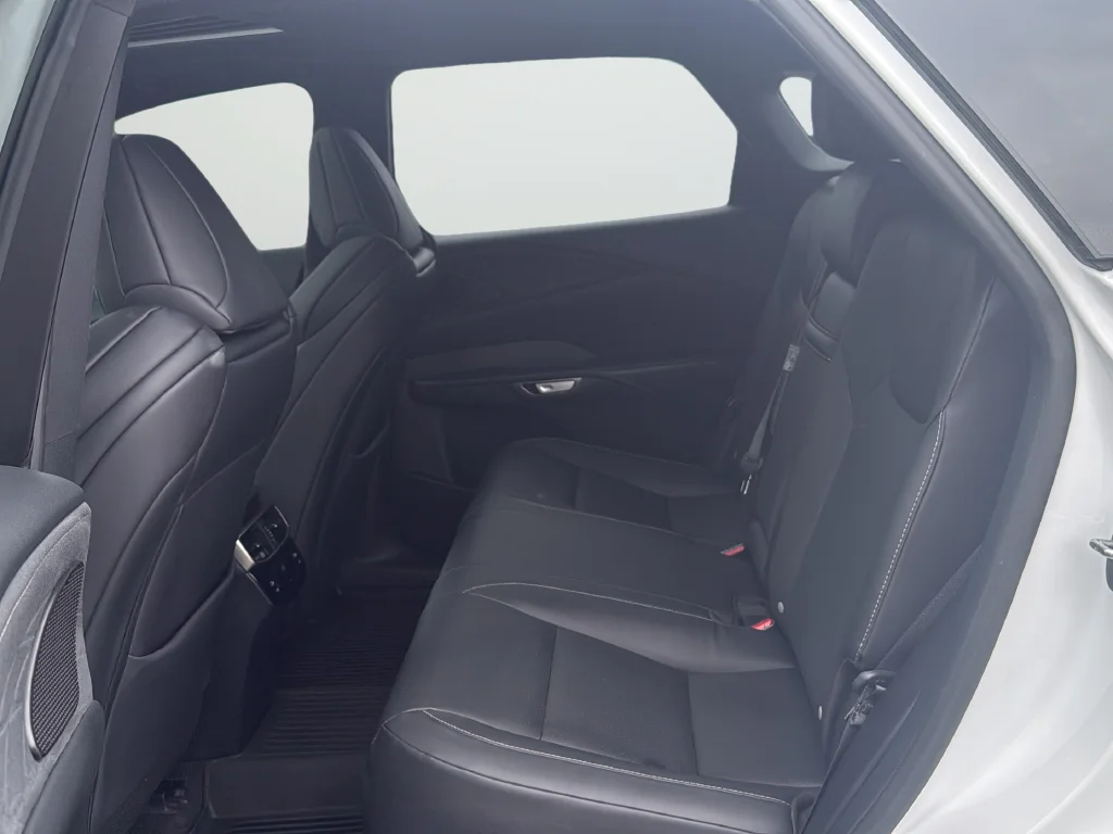 Used 2023 White Lexus 350 F Sport Handling image 25