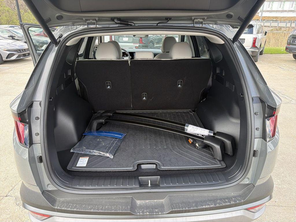 New 2026 Gray Hyundai SEL AWD image 19