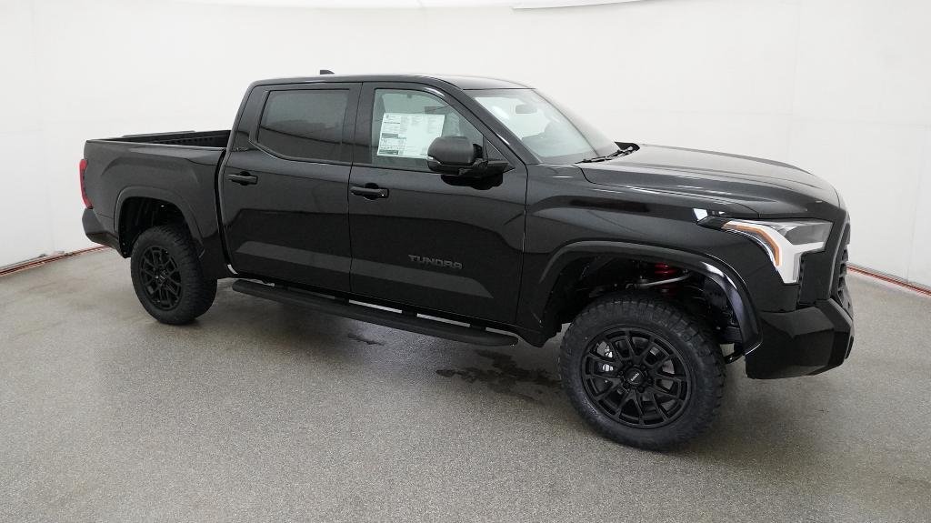 New 2026 Midnight Black Metallic Toyota SR5 image 12