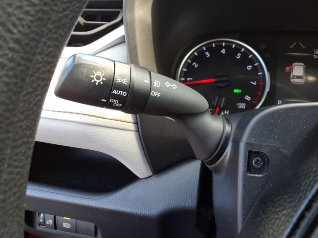 Used 2020 Pearl Toyota XLE image 22