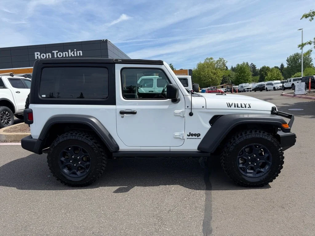 Used 2023 White/off-white Jeep Willys image 8
