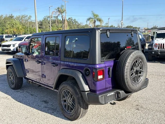 New 2026 Reign Exterior Paint Jeep Sport S image 6