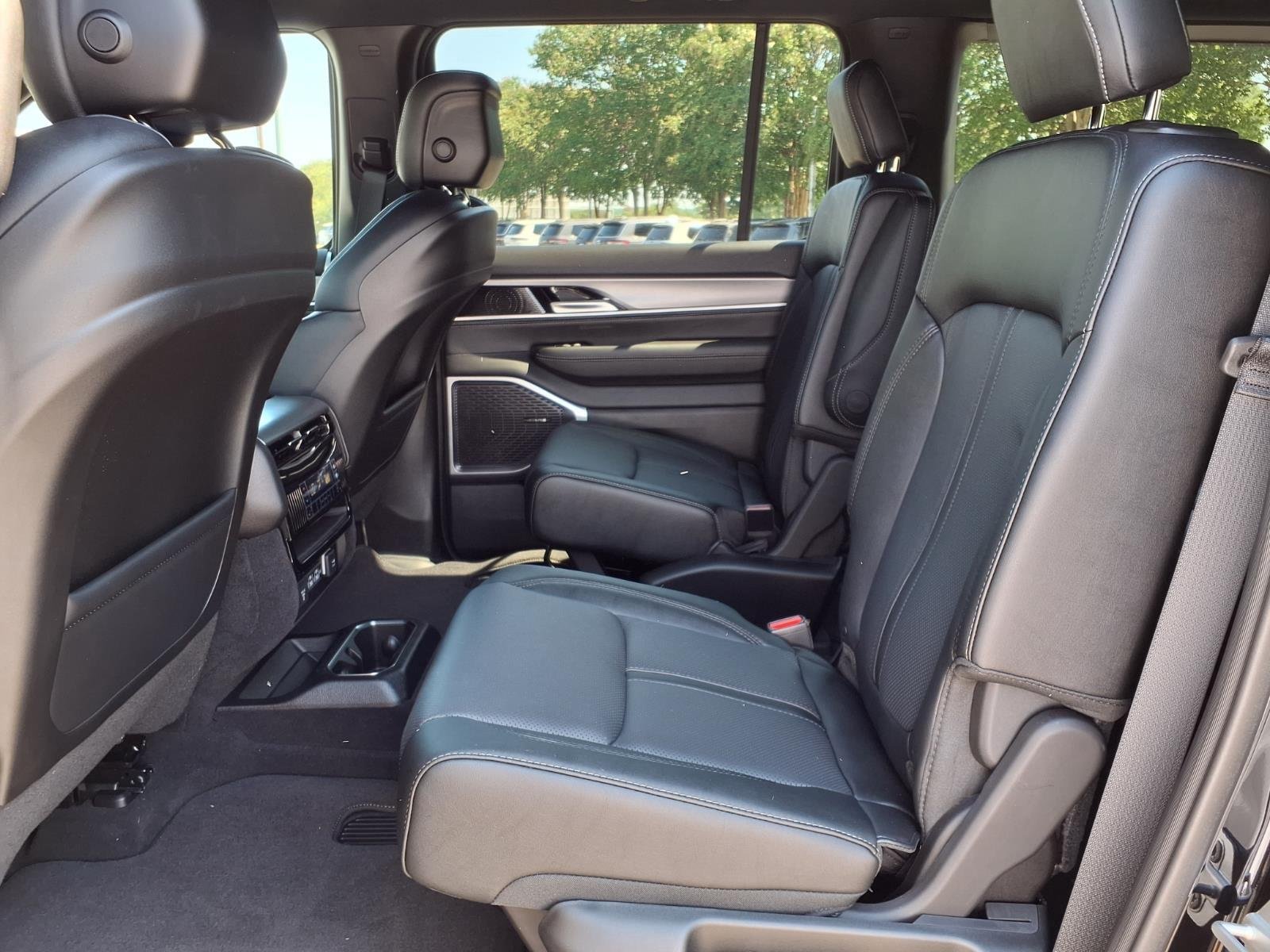 New 2026 High Gloss Black Jeep Limited Altitude image 20