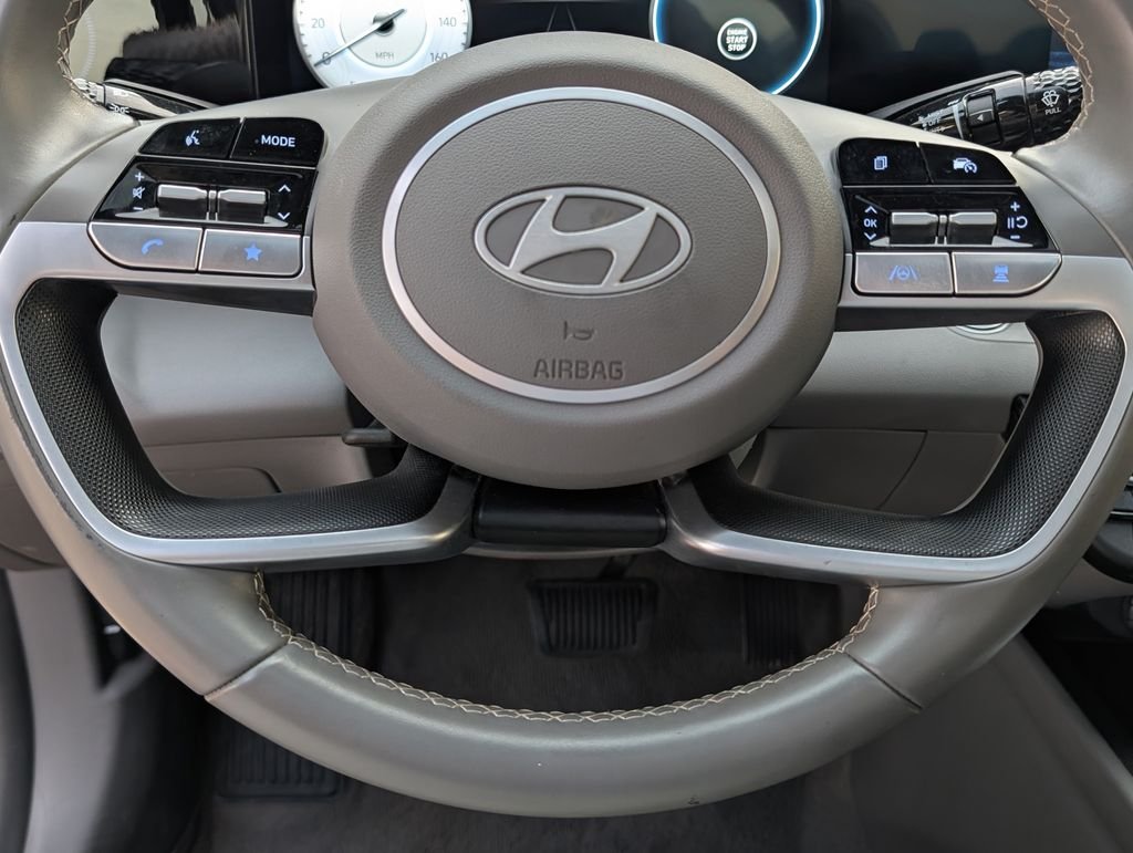 Used 2025 Blue Hyundai SEL Convenience image 5