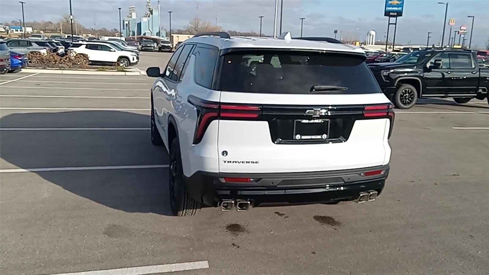 2026 Chevrolet Traverse LT - Photo 7