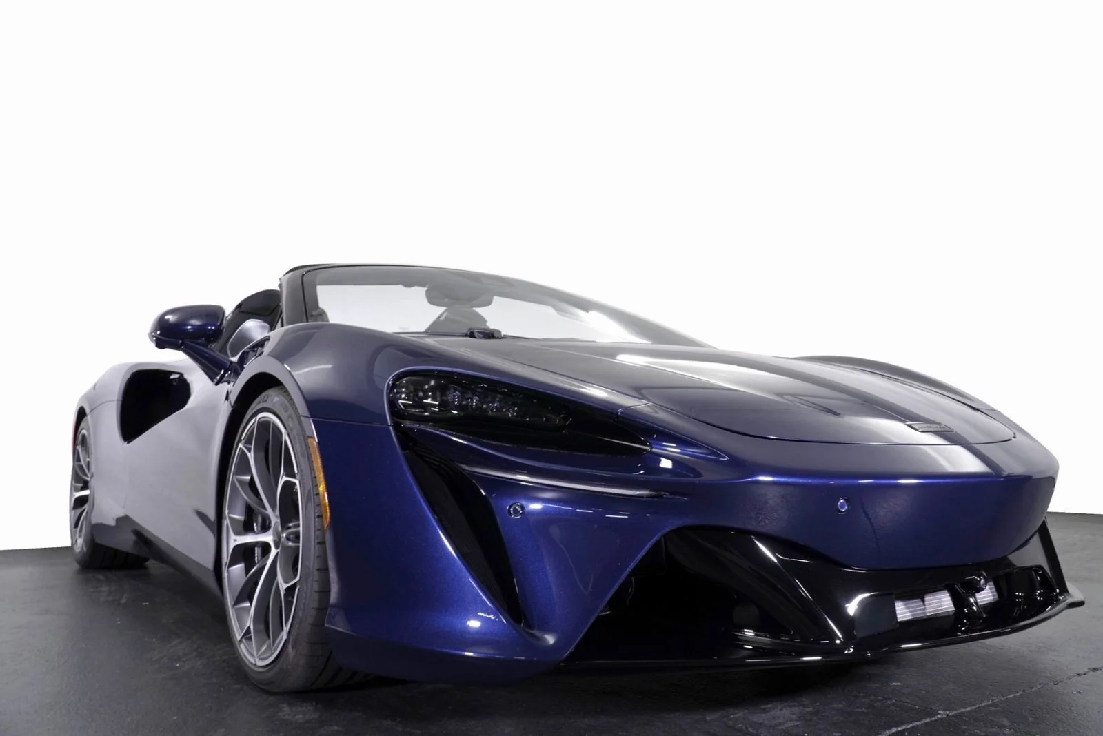 New 2026 Blue McLaren  image 13