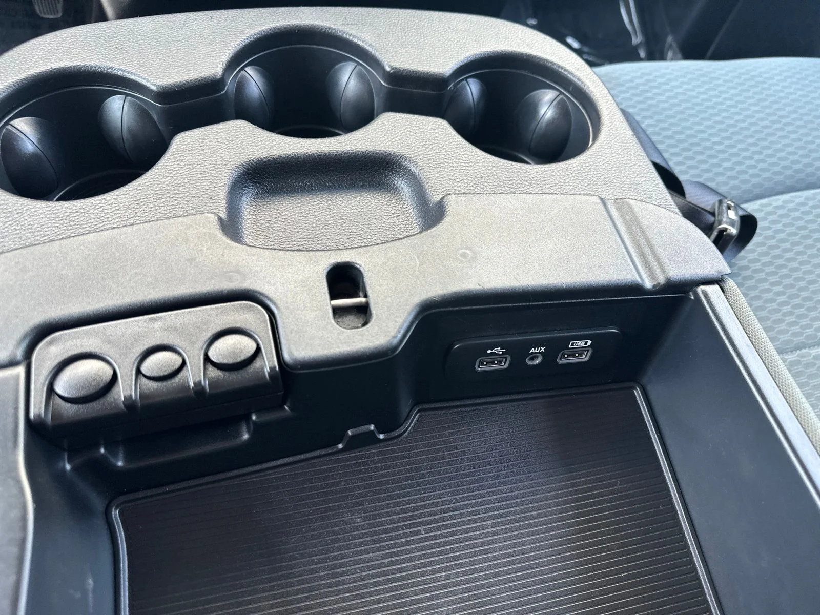 Used 2019 Gray Ram Express image 59
