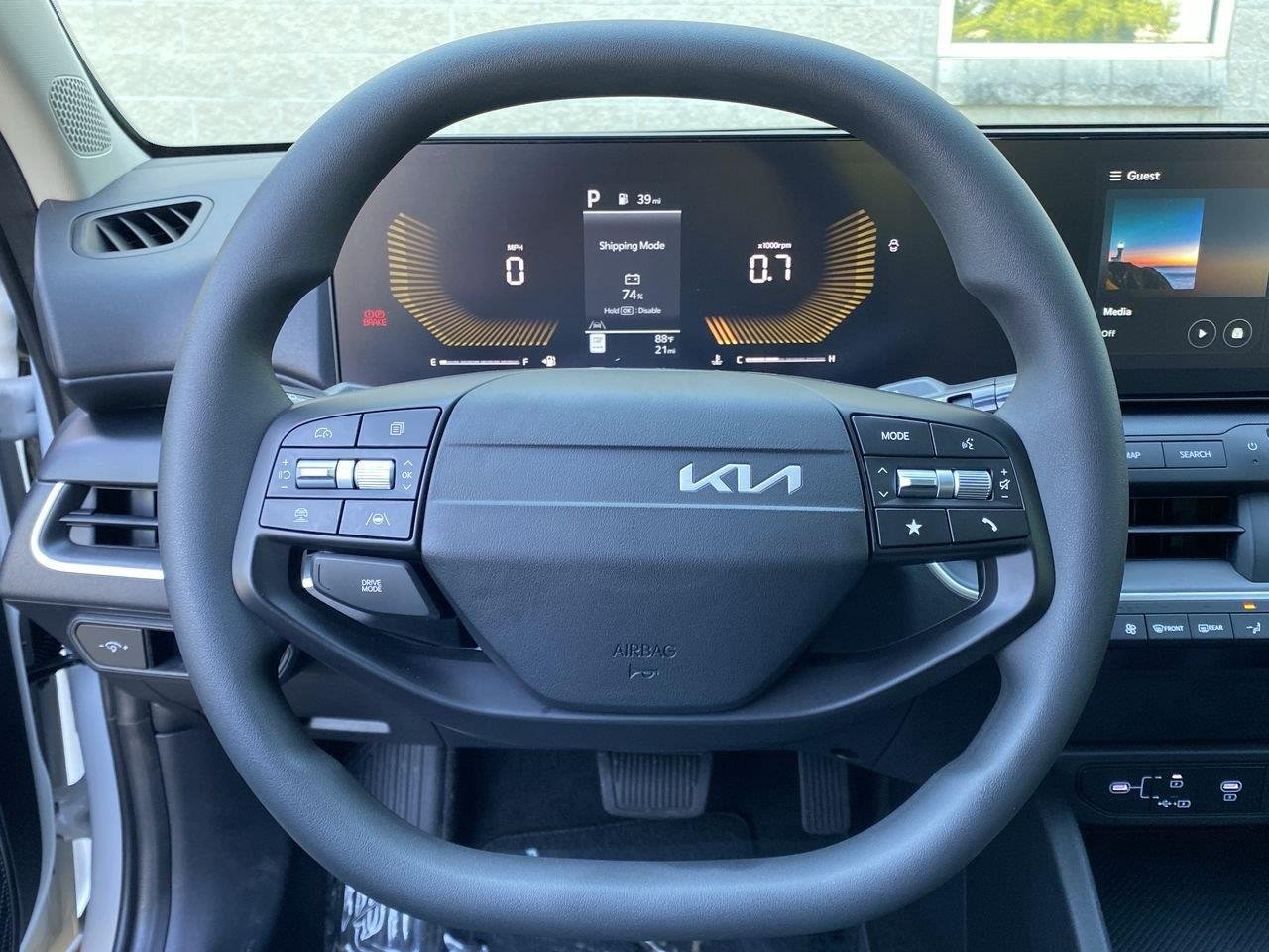 New 2026 Snow White Pearl Kia LXS image 30