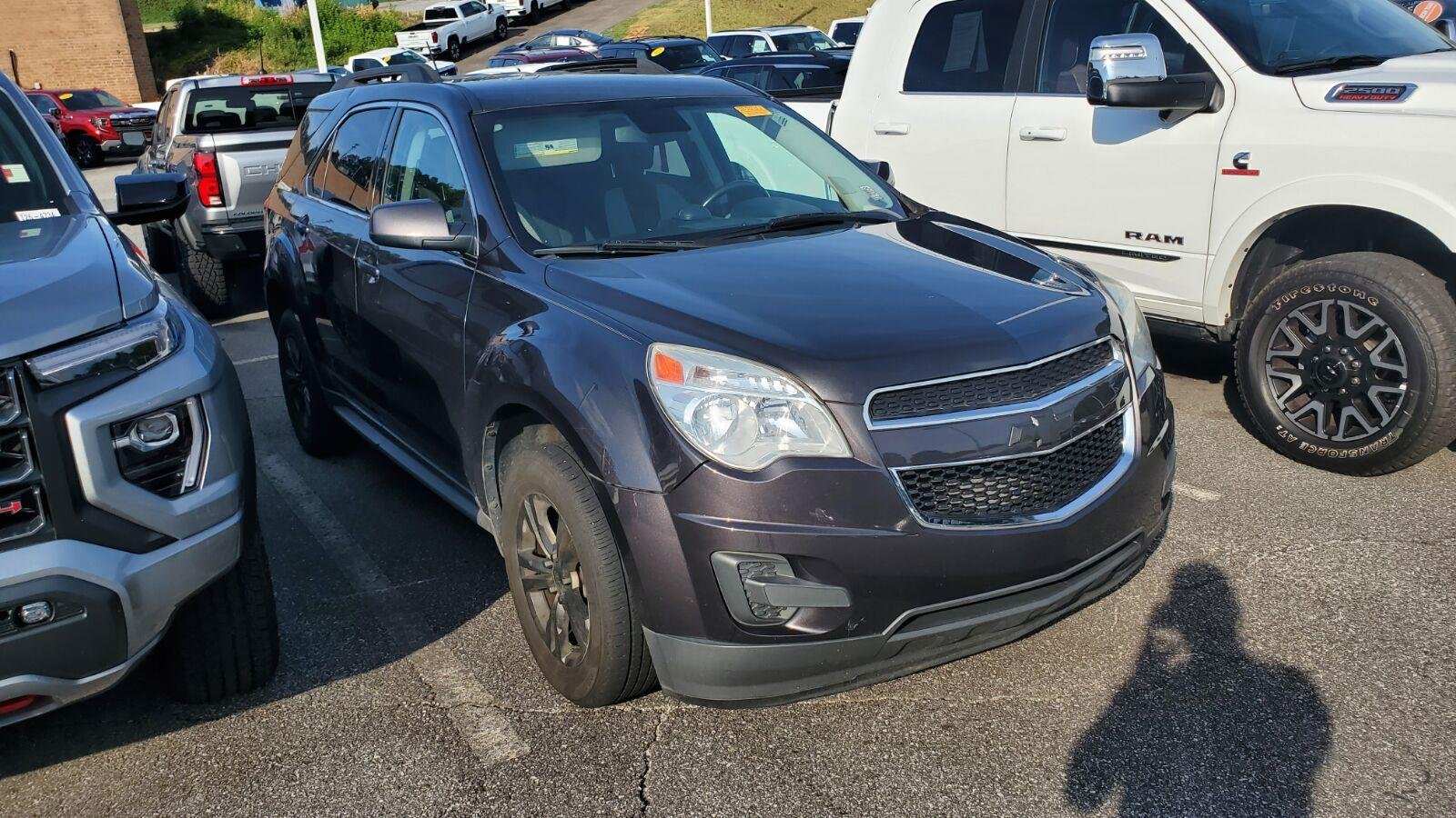 Used 2015 TUNGSTEN METALLIC Chevrolet LT image 2