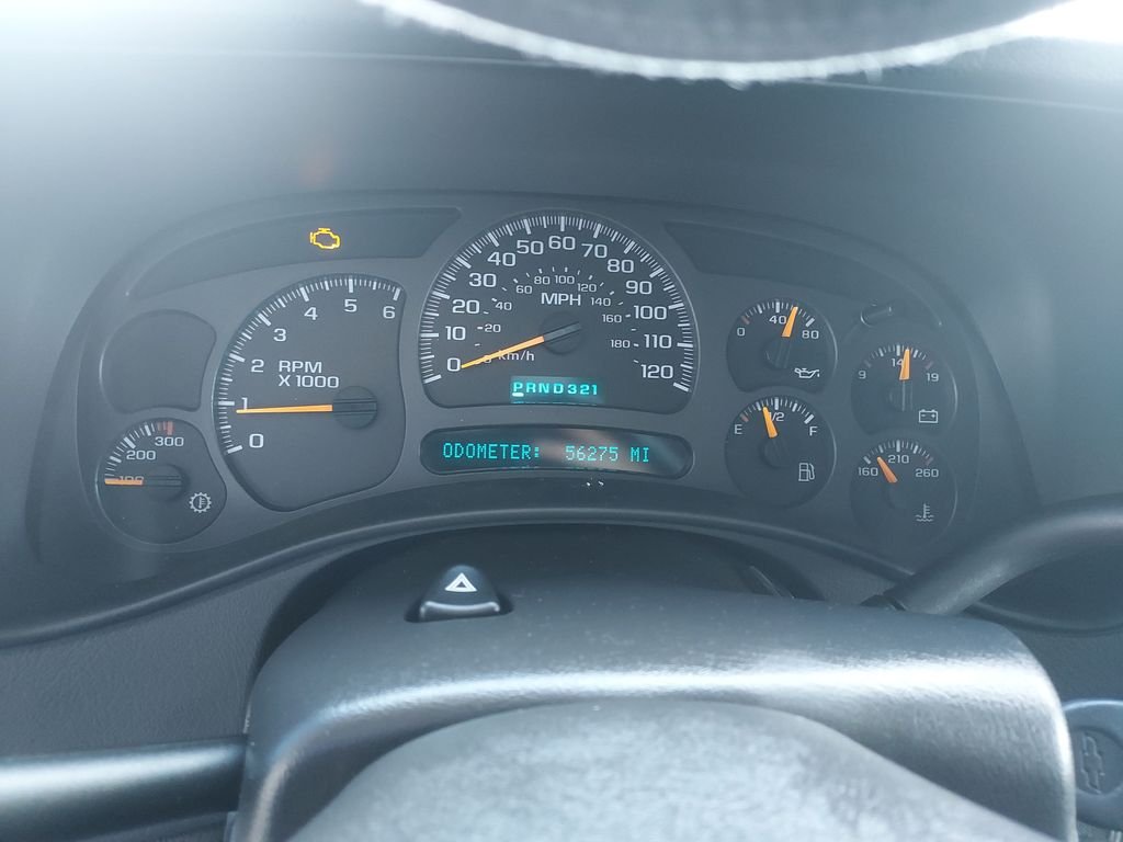 Used 2004 Black Chevrolet Base image 18