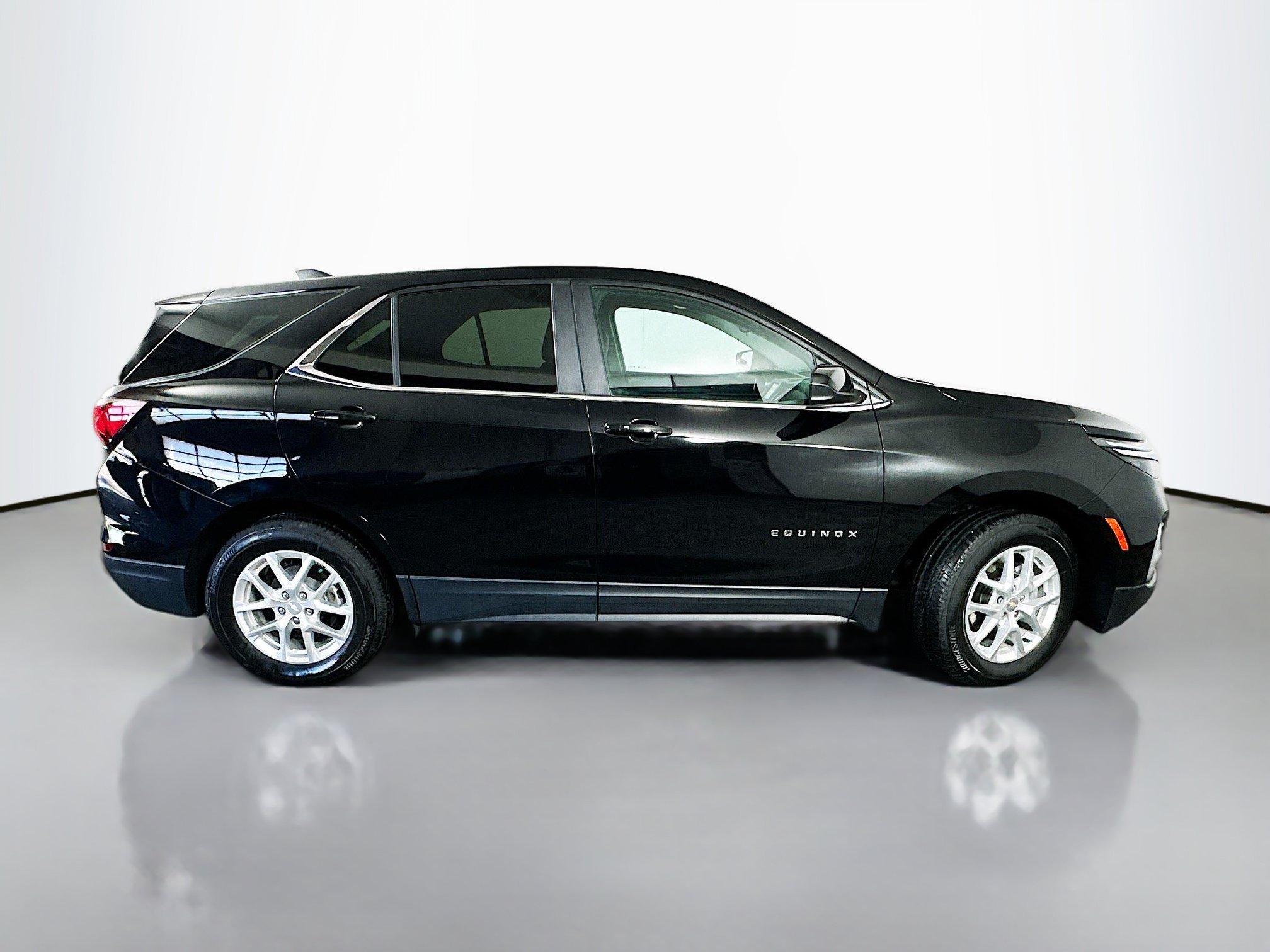 Used 2023 Mosaic Black Metallic Chevrolet LT image 9