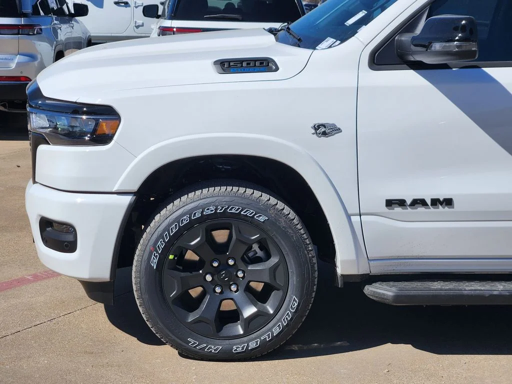 New 2026 Bright White Clear-Coat Exterior Paint RAM Big Horn/Lone Star image 6