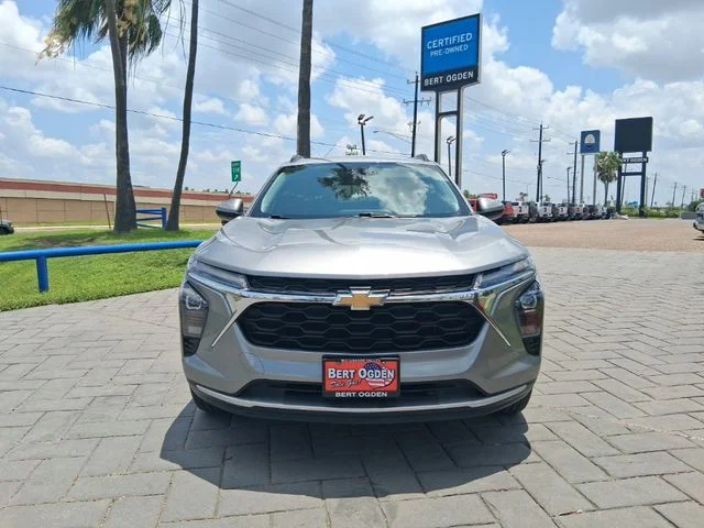 Used 2024 Gray Chevrolet LT image 2