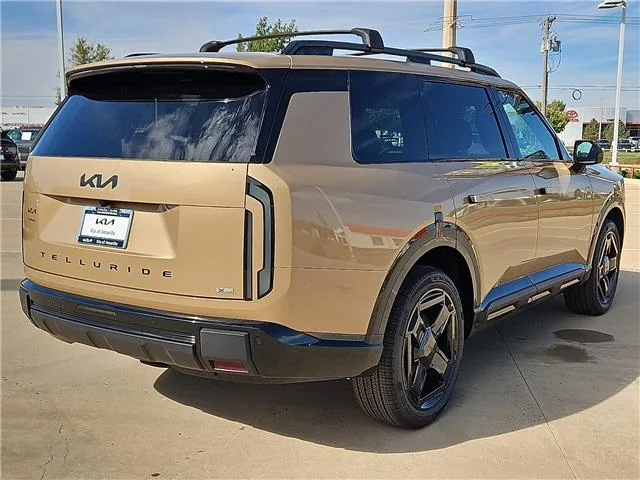New 2027 Terrain Brown KIA  image 3