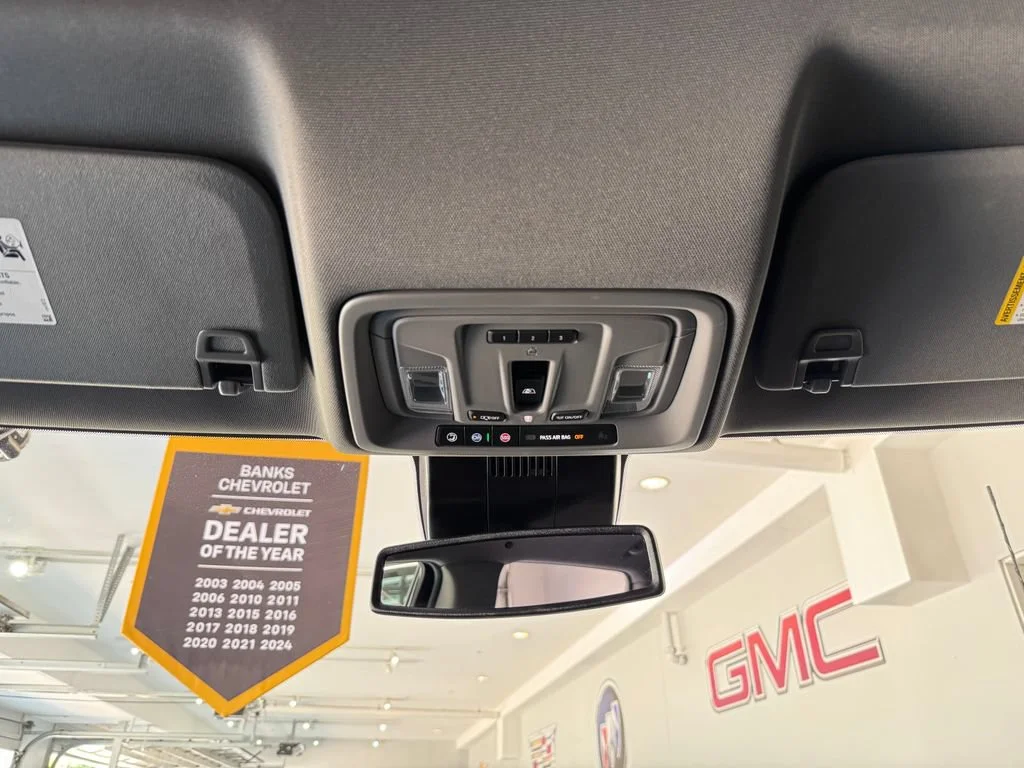 Certified Used 2025 Volcanic Red Tintcoat GMC SLT image 27