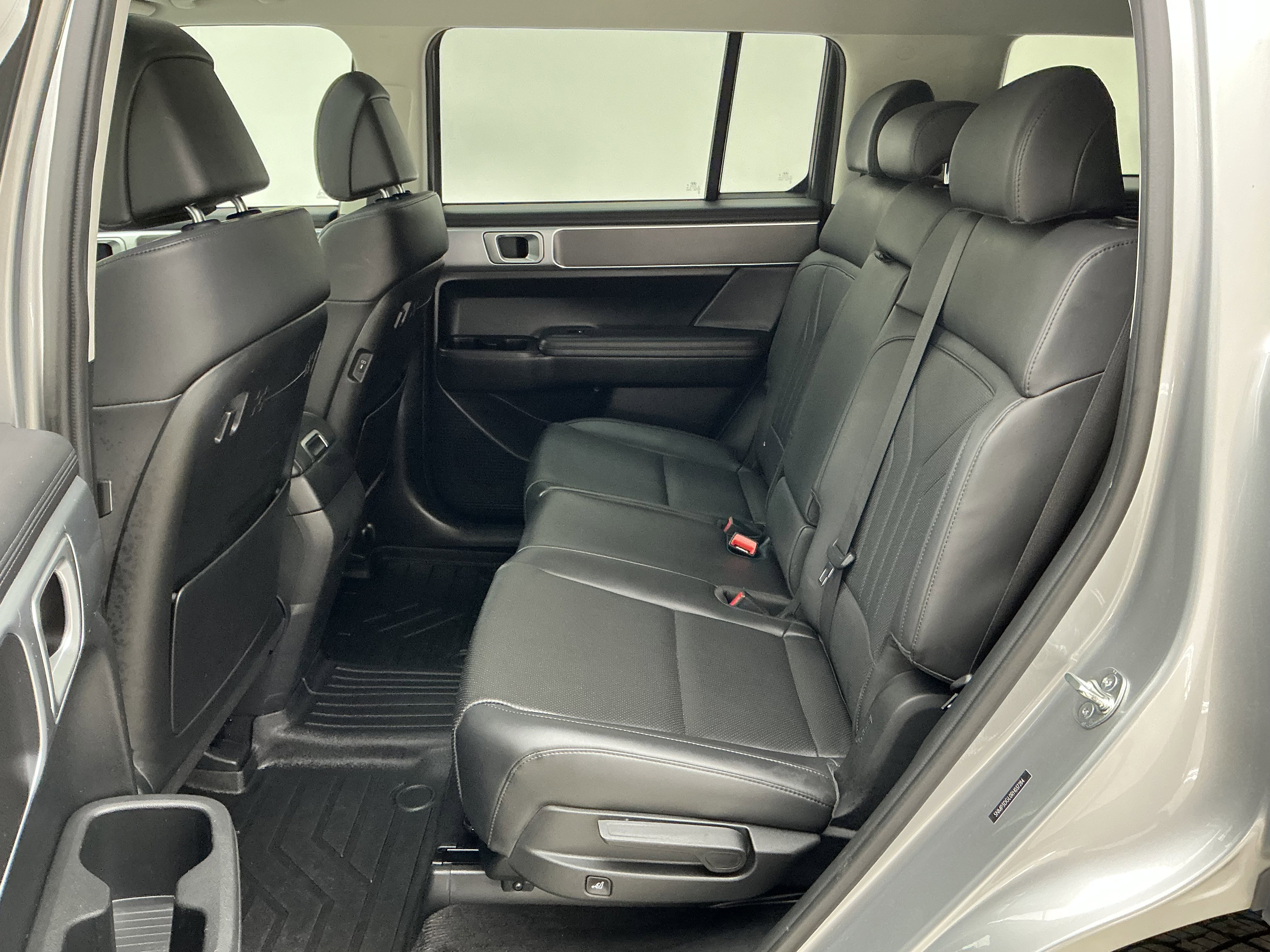 Used 2024 Shimmering Silver Hyundai XRT image 19