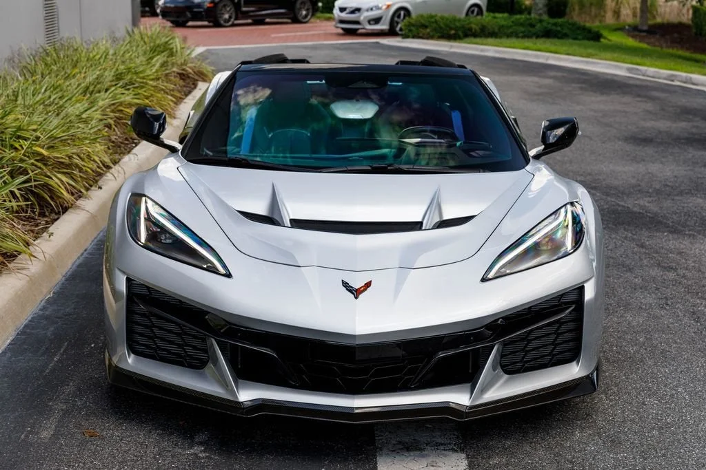 Used 2026 Blade Silver Metallic Chevrolet ZR1 image 8