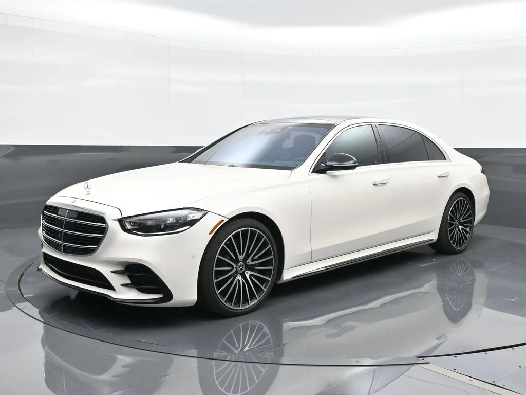 Used 2022  Mercedes-Benz S 500 image 1