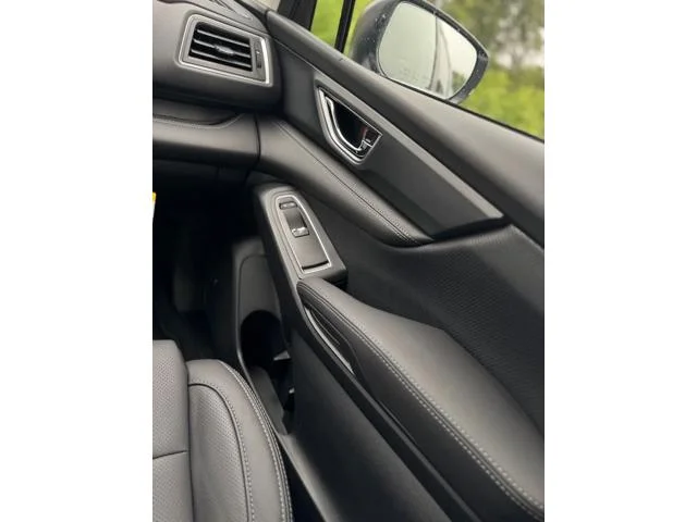 New 2026 ICE SILVER METALLIC Subaru Limited 7-Passenger image 41