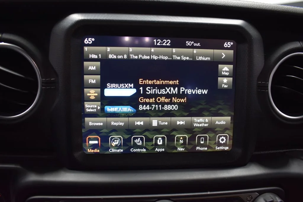Used 2021 Green Jeep Overland image 21
