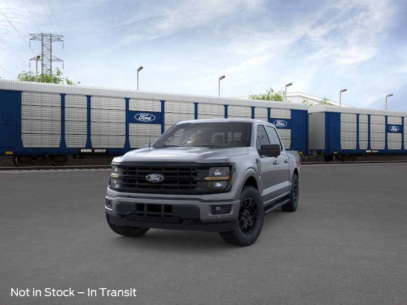 New 2026 Carbonized Gray Metallic Ford XLT image 2